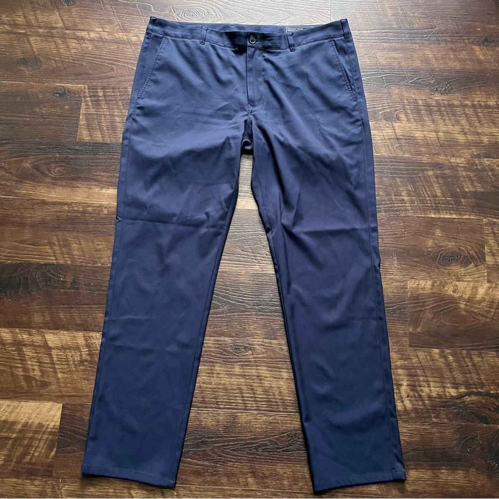 Mizzen + Main baron trim fit navy blue athletic chino golf pants 38x32 act 38x31